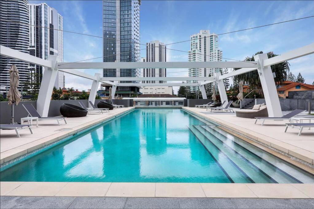 גולד קוסט Broadbeach Stunner Modern And Central מראה חיצוני תמונה