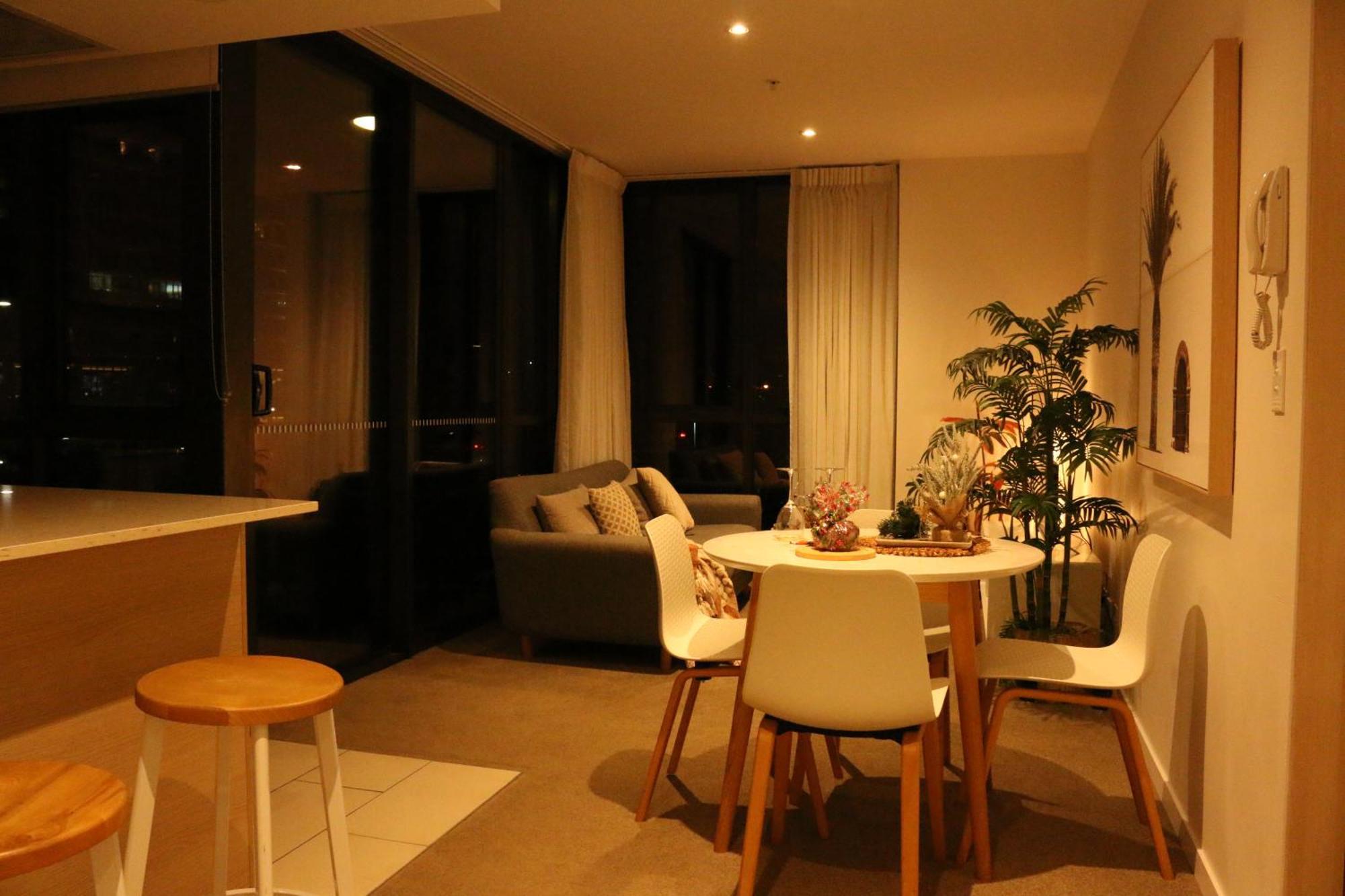 גולד קוסט Broadbeach Stunner Modern And Central מראה חיצוני תמונה